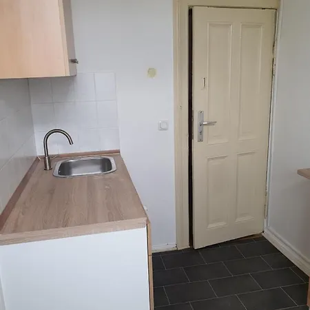 Appartement 2 *